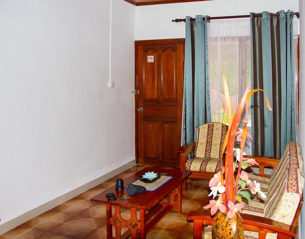 Seashell Self Catering Villa Grand Anse  Oda fotoğraf